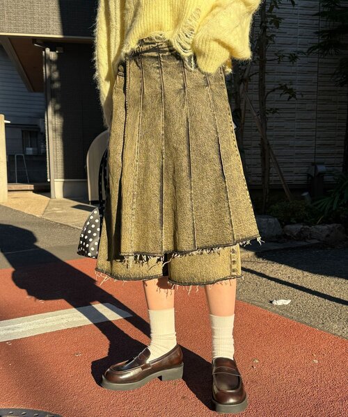 CIAOPANIC（チャオパニック）の「【ANTI WARP /アンチワープ】スカートレイヤードハーフデニムパンツ（デニムパンツ・レディース・イエロー/インディゴブルー・MEDIUM/LARGE）」の11枚目の写真