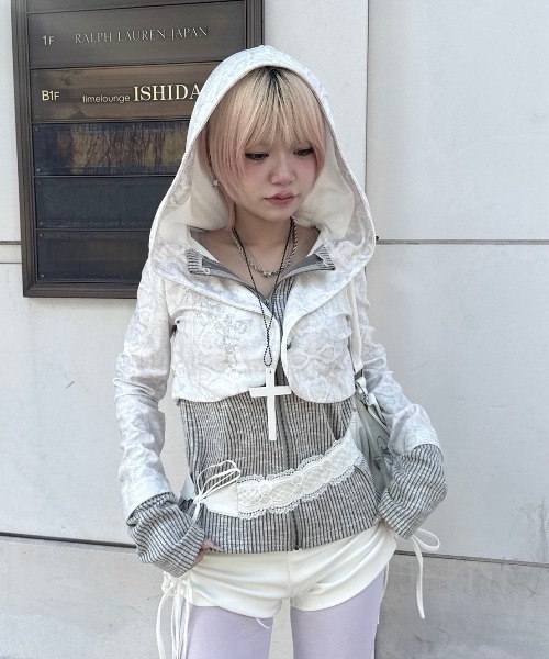 Never mind the XU / Chikashitsu+（ネバーマインド ザ エックスユー / チカシツプラス）の「【nmtc+】bi color vintage zip up hoodie / 【エヌエムティーシープラス】バイカラービンテージジップアップパーカー（カーディガン/ボレロ・レディース・ブラック/ホワイト・ONE SIZE）」の8枚目の写真