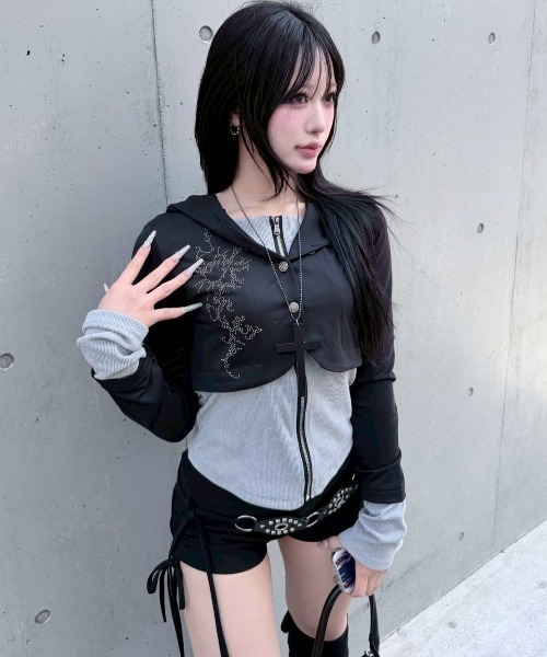 Never mind the XU / Chikashitsu+（ネバーマインド ザ エックスユー / チカシツプラス）の「【nmtc+】bi color vintage zip up hoodie / 【エヌエムティーシープラス】バイカラービンテージジップアップパーカー（カーディガン/ボレロ・レディース・ブラック/ホワイト・ONE SIZE）」の17枚目の写真