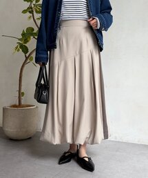 サイドラインバルーンスカート