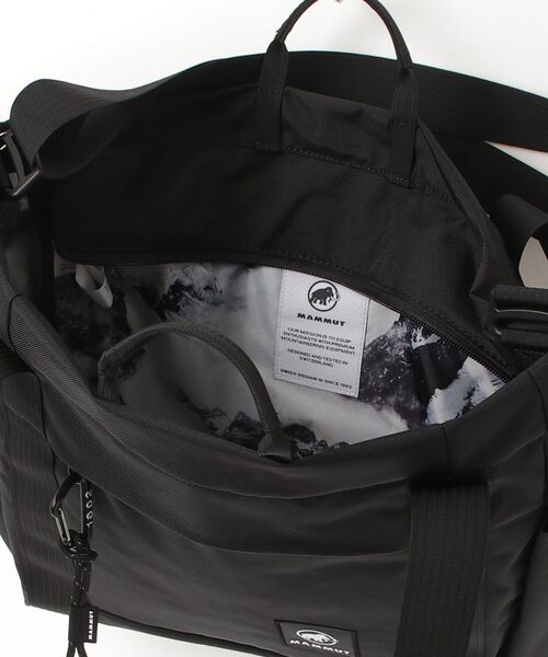 Mammut(マムート)の「エクセロン 2.0 トートバッグ ジャパンエクスクルーシブ ミドル / Xeron 2.0 Tote Bag JE Middle(トートバッグ・メンズ・ブラック・14L)」の4枚目の写真