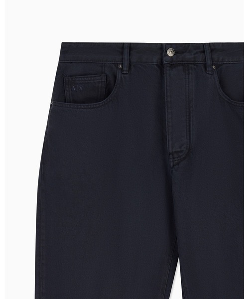 ARMANI EXCHANGE(アルマーニエクスチェンジ)の「【A|X アルマーニ エクスチェンジ】WE ルーズテーパード コットンブル デニムパンツ_J82 LOOSE TAPERED(EC限定カラー含)(デニムパンツ・メンズ・オフホワイト/ダークネイビー・31inch/34inch/30inch/32inch/33inch/29inch)」の5枚目の写真