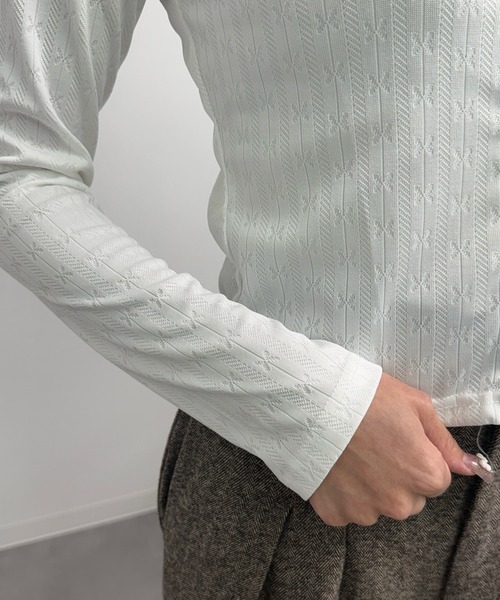 Nia（ニア）の「Nia(ニア)/ビッグカラーブラウス（シャツ/ブラウス・レディース・ホワイト・LARGE/SMALL/MEDIUM）」の5枚目の写真