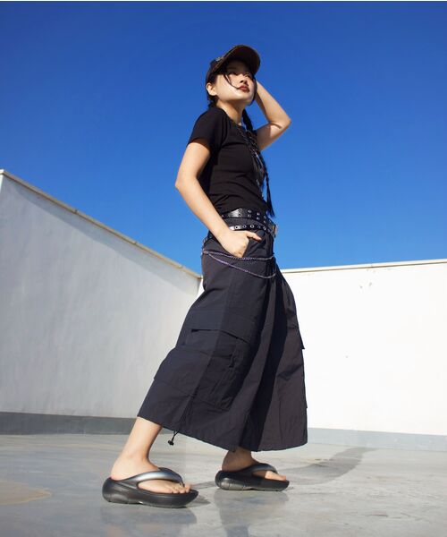 VOONT(ブント)の「Stud Cross T-shirt (BLACK)(Tシャツ/カットソー・レディース・ブラック・SMALL/MEDIUM)」の19枚目の写真