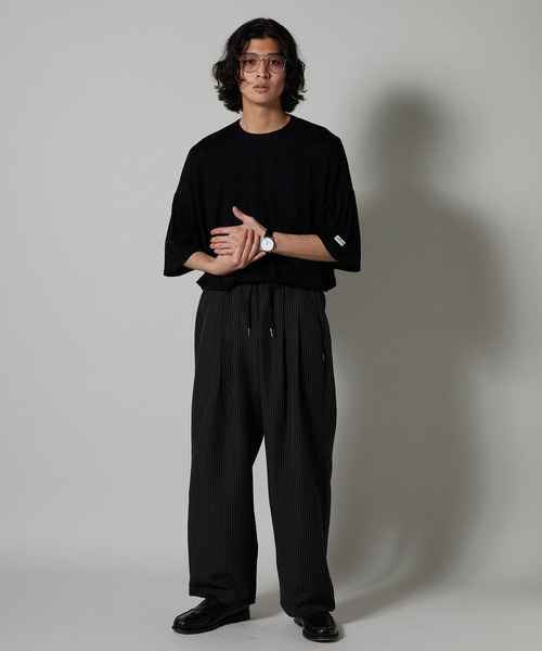 OK YESTERDAY(オッケーイエスタデイ)の「OK YESTERDAY / オーケー イエスタデイ ドレープ Tシャツ / DRAPE T-SHIRT 秋 秋服 2026年秋冬(Tシャツ/カットソー・メンズ・ブラック/レッド/ホワイト/ダークグリーン・L/M)」の20枚目の写真