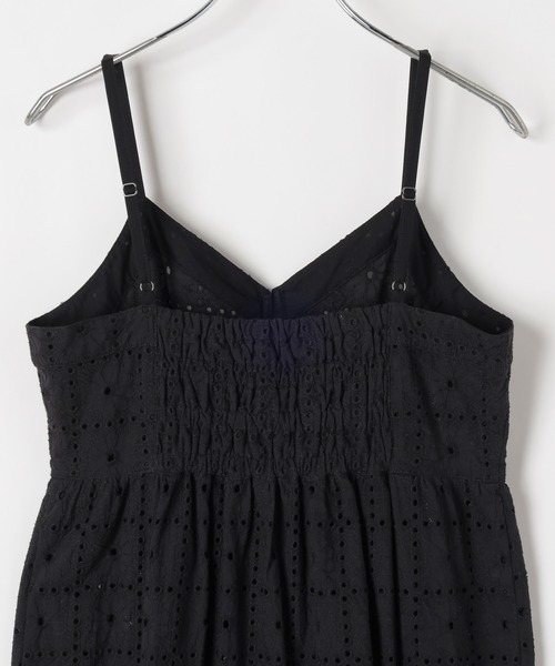PAGEBOY(ページボーイ)の「ヴィンテージレースキャミワンピース 【1枚でも重ねても使える】(ワンピース・レディース・オフホワイト/ブラック・FREE)」の5枚目の写真
