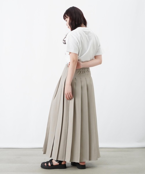 LUCA/LADY LUCK LUCA(ルカ/レディラックルカ)の「LC/LLL プリーツスカート/プリーツロングスカート(スカート・レディース・チャコールグレー/ベージュ/グレイッシュベージュ・FREE)」の21枚目の写真
