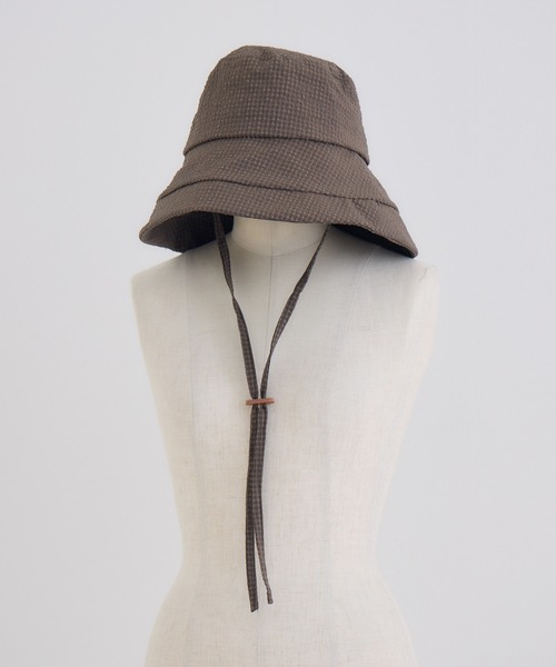 KATHARINE ROSS(キャサリンロス)の「【KATHARINE ROSS】【JUNK PRODUCTIONS】【UV/COOL/撥水/ウォッシャブル】ポコポコつば広バケットハット ストラップ付(ハット・レディース・グリーン/ブラウン・MEDIUM)」の9枚目の写真