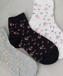 RETRO GIRL（レトロガール）の「小花柄ソックス（ソックス/靴下）」