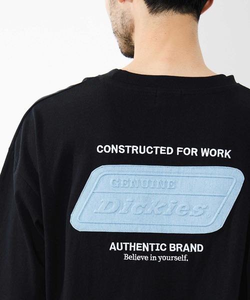 Dickies(ディッキーズ)の「【GENUINE Dickies/ ジェニュインデッキーズ】デニムアップリケTシャツ(Tシャツ/カットソー・メンズ・ブラック/ホワイト・M/L/XL)」の2枚目の写真