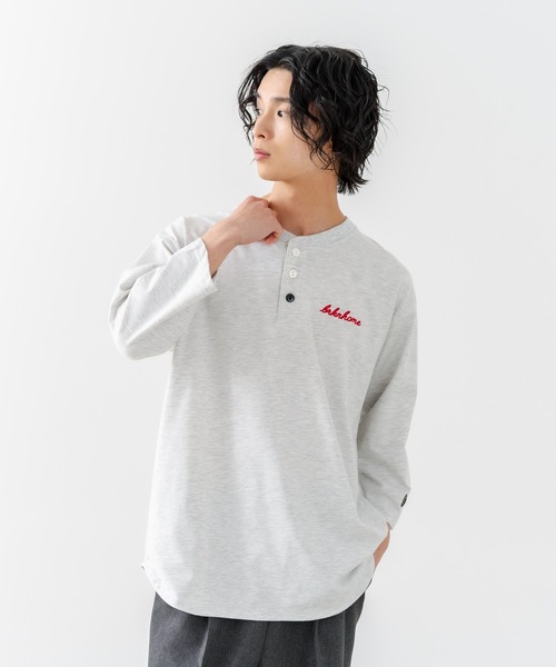 brknhome(ブロークンホーム)の「【BRKNHOME/ブロークンホーム】×【ZERO STAIN/ゼロステイン】コラボ 7分袖 ヘンリーネック Tシャツ 汗ジミ防止 UVカット 防汚効果 チェーン刺繍 ブランドロゴ オーバーサイズ ユニセックス(Tシャツ/カットソー・メンズ・スミクロ/ホワイト/オフホワイト・MEDIUM/LARGE)」の21枚目の写真