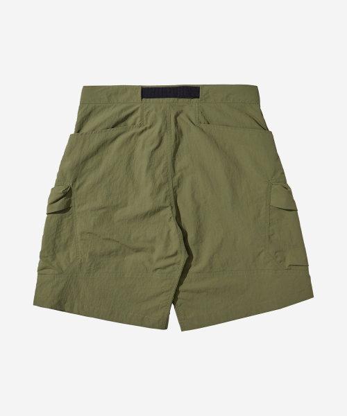 KALAPATTHAR(カラパタール)の「Nylon Belted Cargo Shorts - Olive Khaki(その他パンツ・メンズ・その他・MEDIUM/LARGE/X-LARGE)」の4枚目の写真