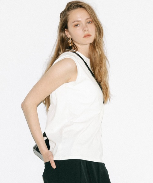coca(coca)(コカ)の「COTTON from the U.S.ノースリーブシャツ(Tシャツ/カットソー・レディース・グレー/ブラック/ホワイト・XL/S/M/L)」の2枚目の写真