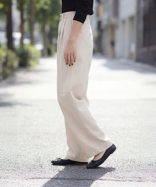 STYLE DELI（スタイルデリ）の「デニムライクコットンワイドパンツ（デニムパンツ・レディース・ライトベージュ・MEDIUM/SMALL）」の4枚目の写真