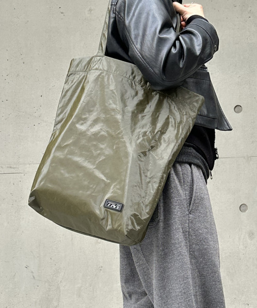 TAB N SHIFT(タブアンドシフト)の「Jason Shopper Bag - Khaki(トートバッグ・メンズ・その他・FREE)」の1枚目の写真