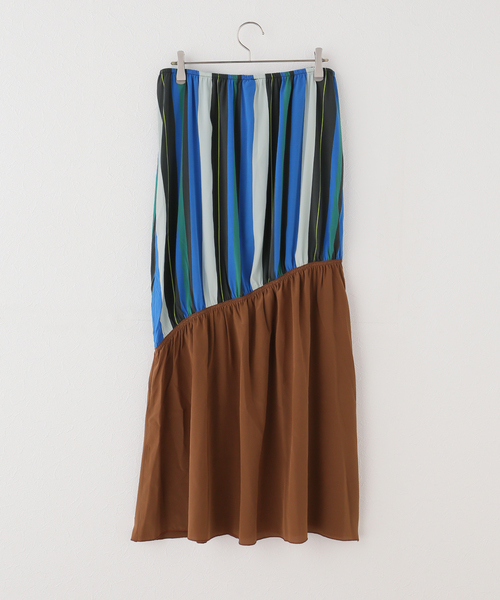 BASERANGE(ベースレンジ)の「【BASERANGE/ベースレンジ】 MECO SKIRT(スカート・レディース・キャメル・SMALL)」の2枚目の写真