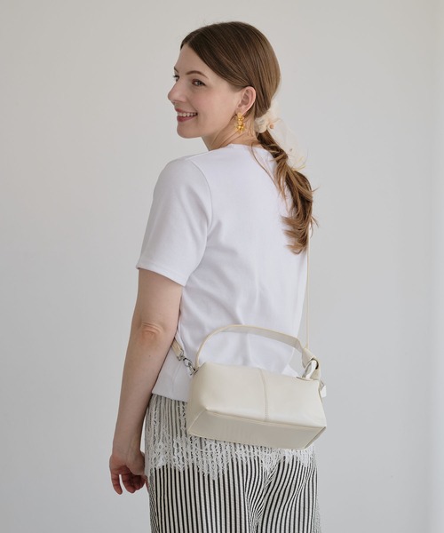 ZAKKA-BOX(ザッカボックス)の「ミニボストンショルダーバッグ(ショルダーバッグ・レディース・シルバー/ホワイト/ブラック・FREE)」の1枚目の写真