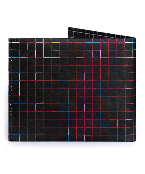 Paperwallet(ペーパーウォレット)の「Sewn Wallet Art 財布 タイベック素材 Tyvek 紙の財布 - Paperwallet(ペーパーウォレット)(財布・レディース・その他4/その他7/その他9/その他6/その他10/その他1/その他2/その他3/その他5/その他8/その他11/その他12/その他14/その他13/ブラック/その他15/その他16/その他17/その他18/その他19/その他20/その他21/その他22・ONE SIZE)」の19枚目の写真