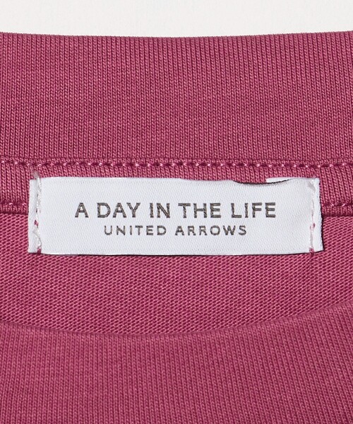 A DAY IN THE LIFE UNITED ARROWS（アデイインザライフユナイテッドアローズ）の「シルケットテンジク カーブスリーブTシャツ  ‐接触冷感・UVカット‐＜A DAY IN THE LIFE＞（Tシャツ/カットソー・レディース・オフホワイト/ライム/ピンク/ダークグレー・FREE）」の21枚目の写真