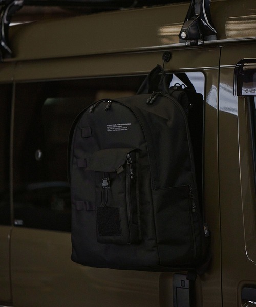 GORDON MILLER(ゴードンミラー)の「GORDON MILLER VANLIFE EQUIPMENT バリスティックデイバッグ(トラベルグッズ・メンズ・ブラック・ONE SIZE)」の9枚目の写真
