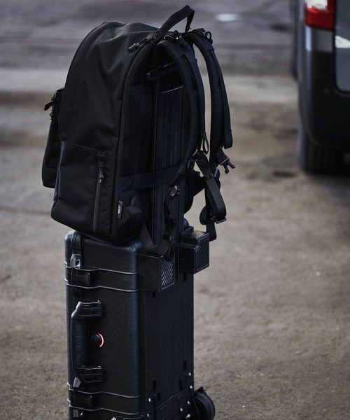 GORDON MILLER(ゴードンミラー)の「GORDON MILLER VANLIFE EQUIPMENT バリスティックデイバッグ(トラベルグッズ・メンズ・ブラック・ONE SIZE)」の11枚目の写真