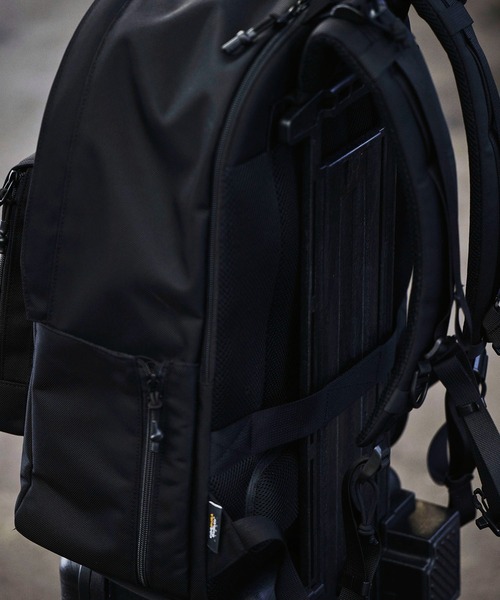 GORDON MILLER(ゴードンミラー)の「GORDON MILLER VANLIFE EQUIPMENT バリスティックデイバッグ(トラベルグッズ・メンズ・ブラック・ONE SIZE)」の12枚目の写真
