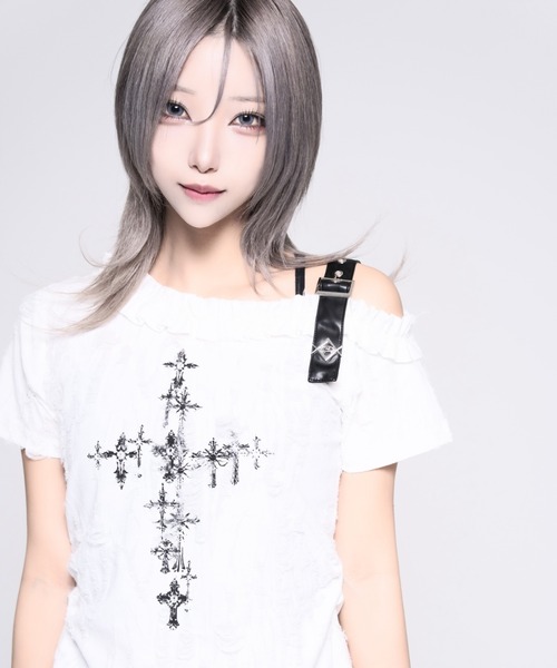 REFLEM(レフレム)の「『REFLEM/レフレム』接結ダメージオフショルトップス(Tシャツ/カットソー・レディース・グレー/ホワイト/ブラック・L/M)」の7枚目の写真