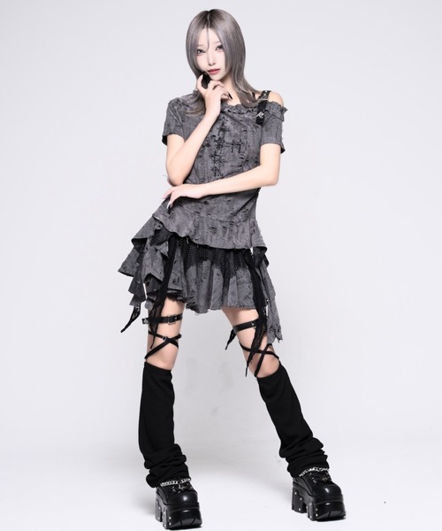REFLEM(レフレム)の「『REFLEM/レフレム』接結ダメージオフショルトップス(Tシャツ/カットソー・レディース・グレー/ホワイト/ブラック・L/M)」の14枚目の写真
