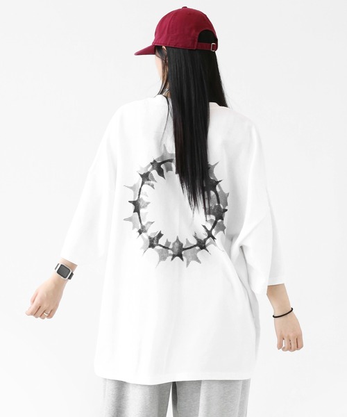 minsobi(ミンソビ)の「バックサークルグラフィック ビッグシルエット ハーフスリーブTシャツ(Tシャツ/カットソー・メンズ・ホワイト/ブラック・FREE)」の22枚目の写真