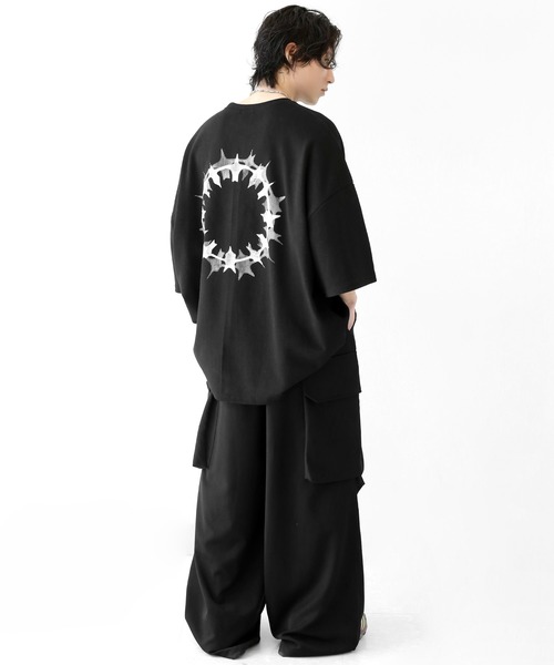 minsobi(ミンソビ)の「バックサークルグラフィック ビッグシルエット ハーフスリーブTシャツ(Tシャツ/カットソー・メンズ・ホワイト/ブラック・FREE)」の15枚目の写真