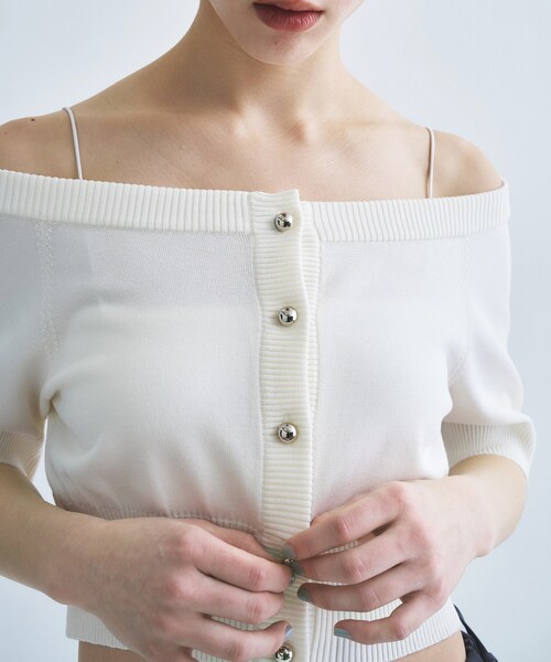 CODE A（コードエー）の「design knit short cardigan（カーディガン/ボレロ・レディース・グレー/ライトブルー/ホワイト・00）」の7枚目の写真