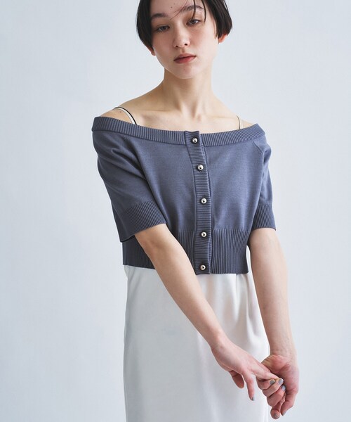 CODE A（コードエー）の「design knit short cardigan（カーディガン/ボレロ・レディース・グレー/ライトブルー/ホワイト・00）」の4枚目の写真