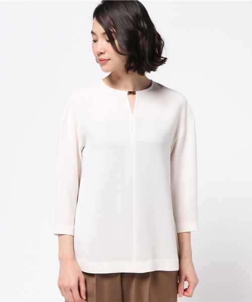 FIGARO Paris（フィガロパリ）の「◇キーネックメタル付きブラウス◆（シャツ/ブラウス・レディース・ブラック/アイボリー・38/36）」の3枚目の写真