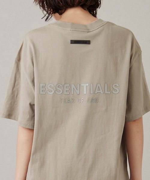 MONO KOTO DEPT.(モノコトデプト)の「SSY-ESSENTIALS 裏ロゴ半袖Tシャツ(Tシャツ/カットソー・メンズ・グレイッシュベージュ・S/L/M)」の8枚目の写真