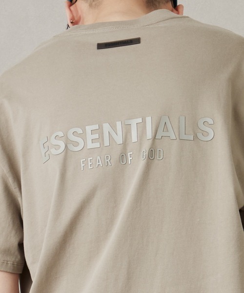 MONO KOTO DEPT.(モノコトデプト)の「SSY-ESSENTIALS 裏ロゴ半袖Tシャツ(Tシャツ/カットソー・メンズ・グレイッシュベージュ・S/L/M)」の9枚目の写真