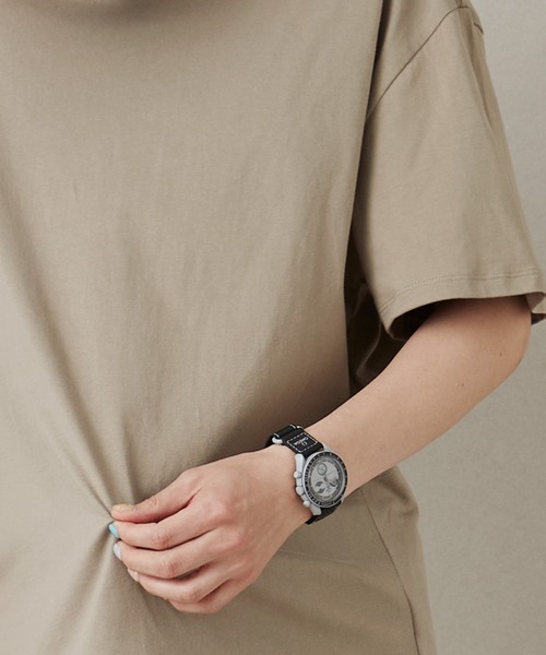 MONO KOTO DEPT.(モノコトデプト)の「SSY-ESSENTIALS 裏ロゴ半袖Tシャツ(Tシャツ/カットソー・メンズ・グレイッシュベージュ・S/L/M)」の10枚目の写真