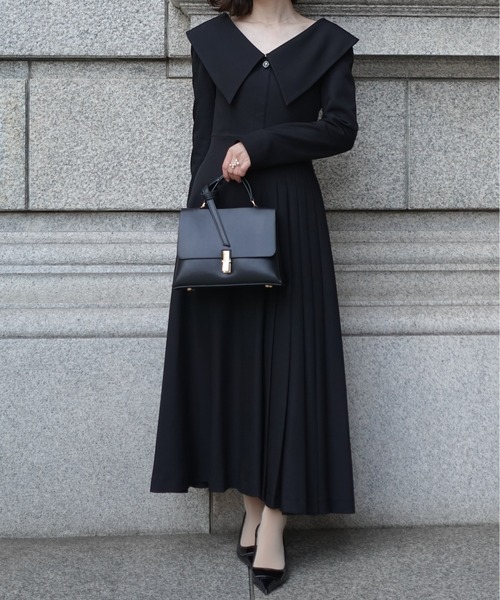 NiiNa(ニーナ)の「【NiiNa】【高品質牛革】本革アンティークレザーバッグ(ショルダーバッグ・レディース・ホワイト・FREE)」の5枚目の写真