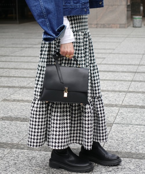 NiiNa(ニーナ)の「【NiiNa】【高品質牛革】本革アンティークレザーバッグ(ショルダーバッグ・レディース・ホワイト・FREE)」の9枚目の写真