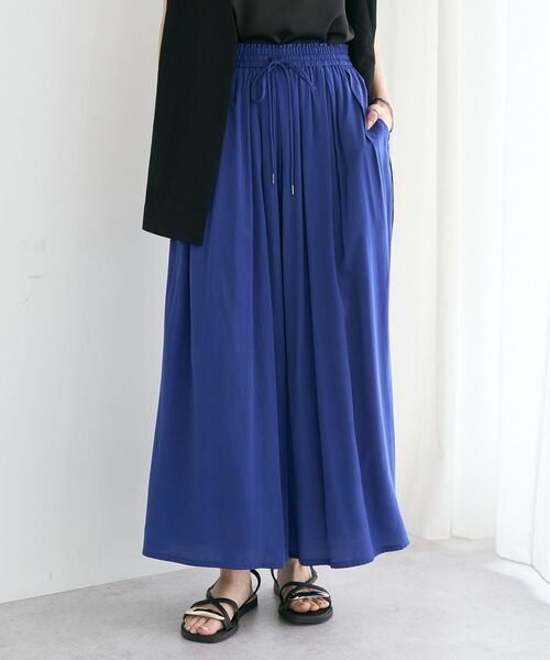 YECCA VECCA(イェッカヴェッカ)の「【接触冷感】シルキータックワイドパンツ【セットアップ対応】(その他パンツ・レディース・ブルー/グレイッシュベージュ/チャコールグレー・FREE)」の3枚目の写真