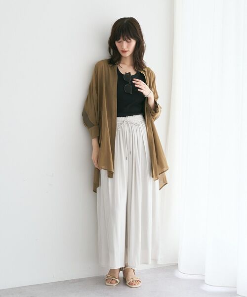 YECCA VECCA(イェッカヴェッカ)の「【接触冷感】シルキータックワイドパンツ【セットアップ対応】(その他パンツ・レディース・ブルー/グレイッシュベージュ/チャコールグレー・FREE)」の12枚目の写真