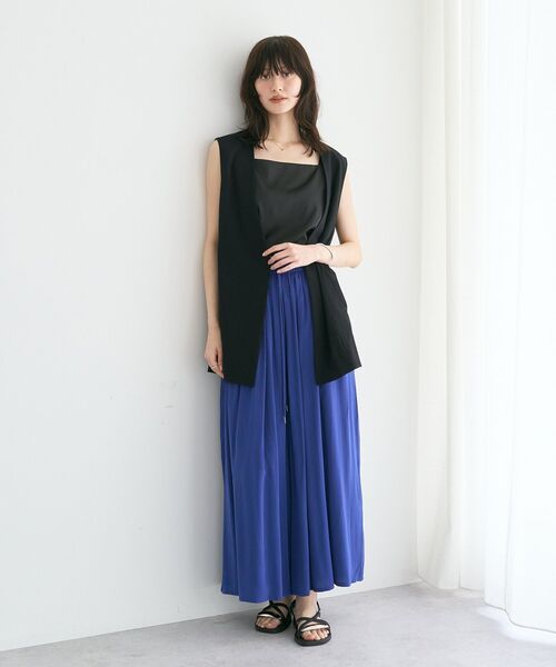 YECCA VECCA(イェッカヴェッカ)の「【接触冷感】シルキータックワイドパンツ【セットアップ対応】(その他パンツ・レディース・ブルー/グレイッシュベージュ/チャコールグレー・FREE)」の18枚目の写真