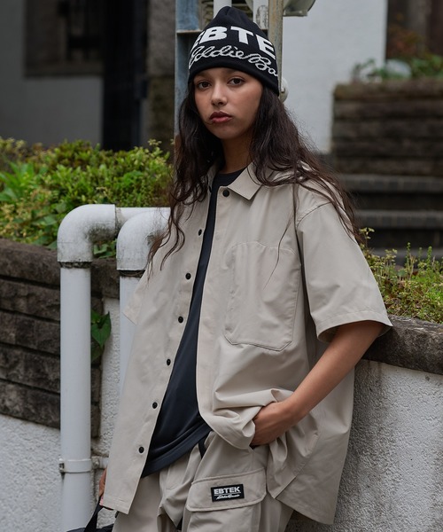 Eddie Bauer（エディーバウアー）の「EBTEK マイクロメッシュ 半袖シャツ（シャツ/ブラウス・メンズ・グリーン/ブラック/ライトベージュ・S/M/L/XL/XXL）」の2枚目の写真