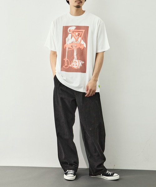 LOOSE JOINTS(ルーズジョインツ)の「【LOOSE JOINTS/ルーズジョインツ】MISHA HOLLENBACH - THERES NO EVIDENCE THAT THEY WERE ATTA(Tシャツ/カットソー・メンズ・ホワイト・XL/L)」の8枚目の写真
