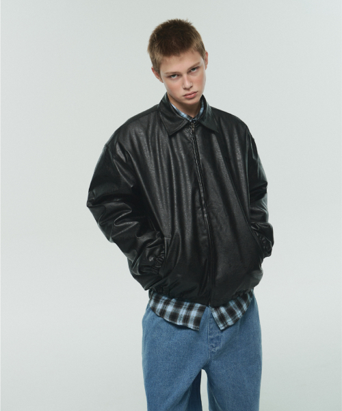 ITZAVIBE(イッザバイブ)の「ITZ MINI LOGO VEGAN LEATHER JACKET(ライダースジャケット・レディース・その他・MEDIUM/LARGE)」の3枚目の写真