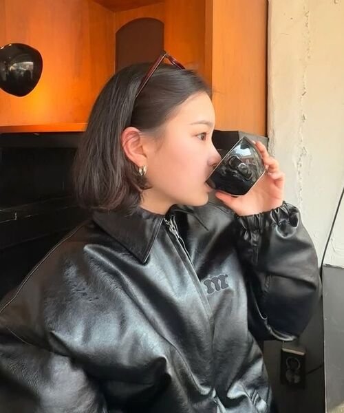 ITZAVIBE(イッザバイブ)の「ITZ MINI LOGO VEGAN LEATHER JACKET(ライダースジャケット・レディース・その他・MEDIUM/LARGE)」の11枚目の写真