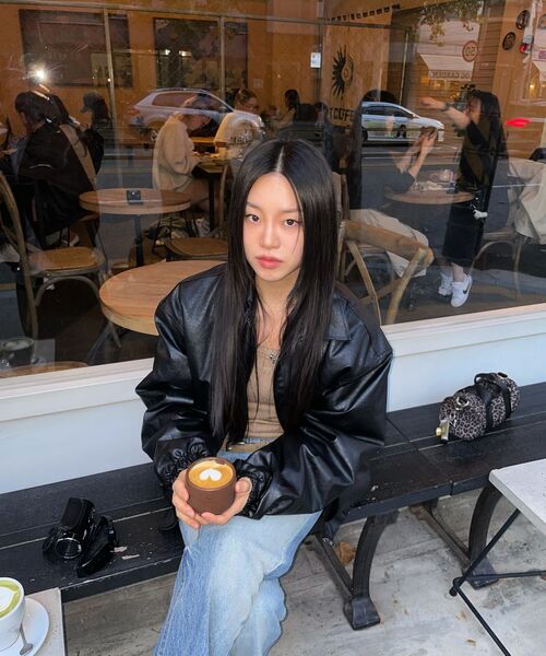 ITZAVIBE(イッザバイブ)の「ITZ MINI LOGO VEGAN LEATHER JACKET(ライダースジャケット・レディース・その他・MEDIUM/LARGE)」の21枚目の写真