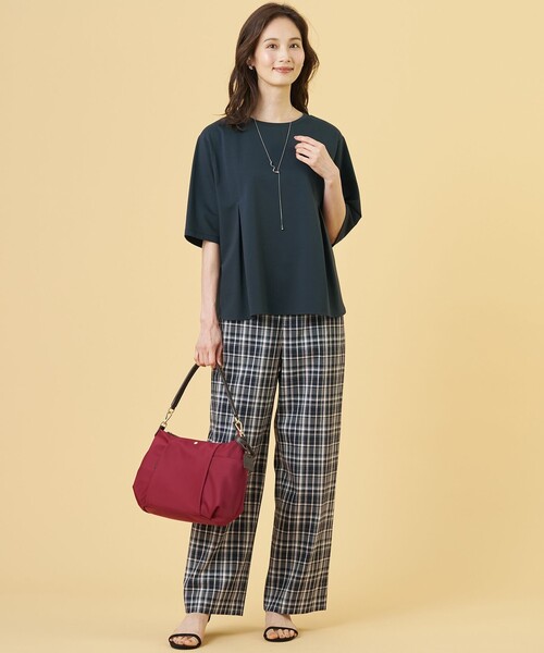 J.PRESS Ladies(J.プレス レディス)の「タイプライターライクジャージー クルーネック カットソー(Tシャツ/カットソー・レディース・ネイビー系/ライトグレー系/ライトグリーン系・SMALL)」の17枚目の写真