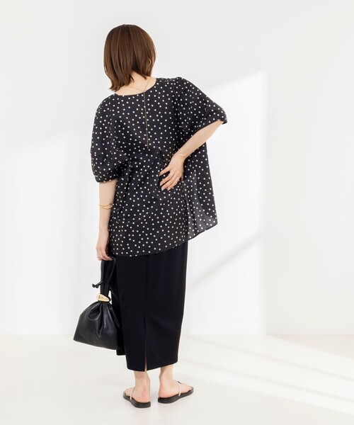 NOLLEY’S(ノーリーズ)の「《セットアップ対応/接触冷感》【BECシリーズ】ウォッシャブルハイスペックジャージギャザータイトスカート(スカート・レディース・ベージュ/ブラック・36/38)」の5枚目の写真