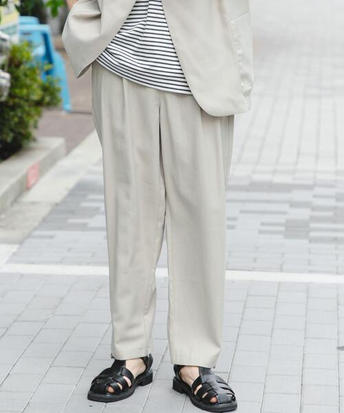 SENSE OF PLACE by URBAN RESEARCH(センスオブプレイスバイアーバンリサーチ)の「リネンブレンド2タックテーパードパンツ(その他パンツ・メンズ・ブラック/ベージュ・LARGE/MEDIUM)」の15枚目の写真