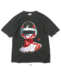 HG250155 スーパー戦隊 × ホームゲーム 【HOMEGAME】 - 半袖Tシャツ 1984 レッドワン TEE